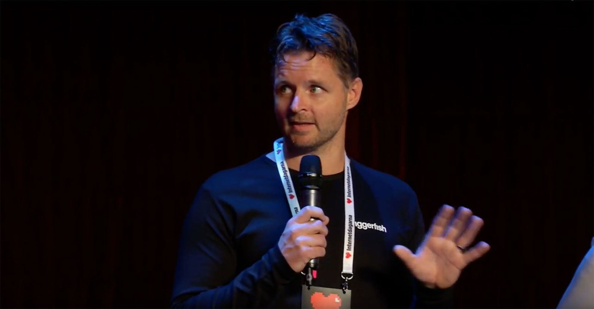 Jakob Pernvik från Triggerfish talar på WordCamp Stockholm