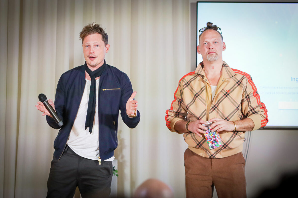 Kontorsmagi med illusionisterna Brynolf och Ljung